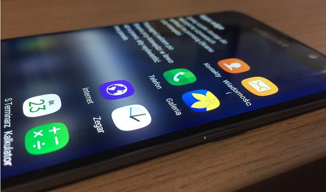 Świetny pomysł Samsunga: będzie sprzedawać odświeżone używane telefony