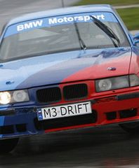 Uliczny drifting w Łodzi