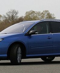 Czteroskręt - Renault Laguna Grandtour GT 2.0 dCi