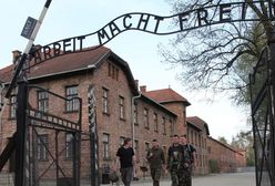 Muzeum Auschwitz: zamrożenie płac pracowników groźne dla placówki