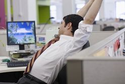 Ile pieniędzy tracisz, siedząc niewygodnie w pracy?