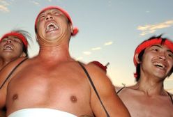 Chodzić nago, bekać, gadać bzdury – i to wszystko w pracy?