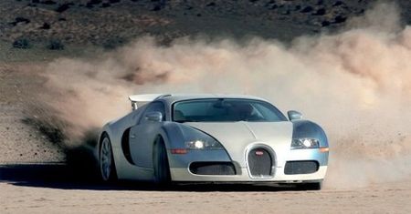 Bugatti Veyron 16.4 dojechał do Moskwy