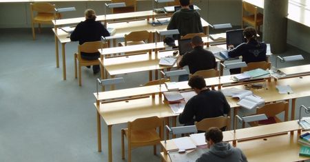 Uczelnie będą śledzić kariery absolwentów