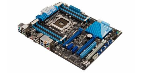 Bardzo droga płyta główna Asus P9X79