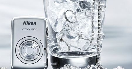 Trzy nowe kompakty Nikona: S6400, S7700 i S01