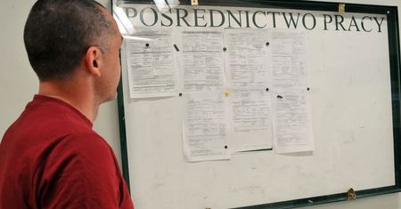 Jak duże jest bezrobocie w poszczególnych rejonach Polski?