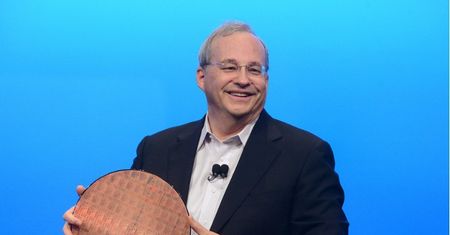 Intel znów zapowiada bezprzewodową przyszłość oraz cyfrowe radio