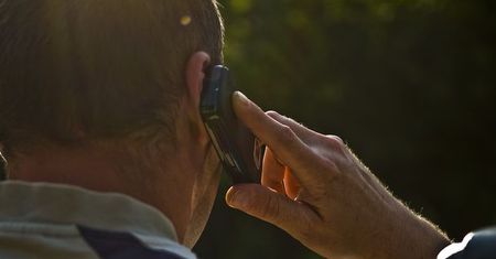 Oferował pracę przy teledysku, a okradał z telefonów
