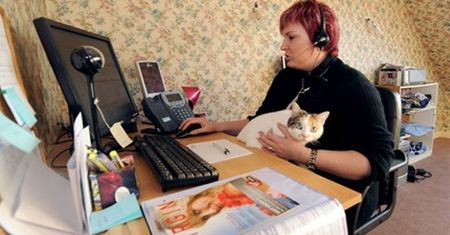 Biura pustoszeją. Coraz częściej pracujemy zdalnie