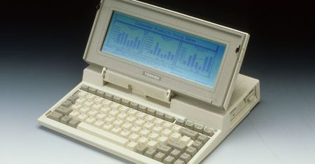 Pamiętasz go? 30 lat temu ten pierwszy laptop zapoczątkował rewolucję