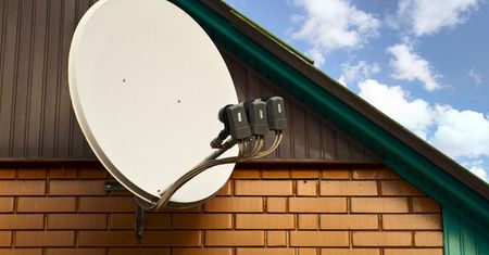 Internet satelitarny ratunkiem dla Polaków