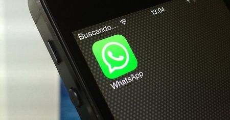 Wideorozmowy w WhatsApp i "śmierć" Skype'a coraz bliżej