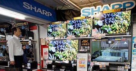 Sharp do swoich pracowników: Kupujcie nasze produkty!