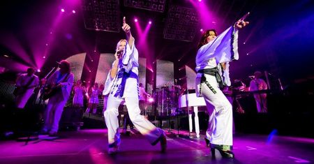 THE SHOW A TRIBUTE TO ABBA