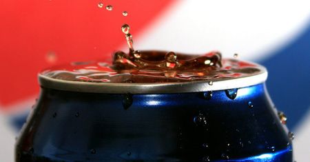 Pepsi wkracza na rynek smartfonów. Chce podbić serca użytkowników niską ceną