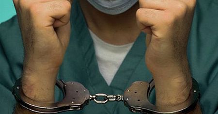 Szokujące szczegóły medycznej korupcji: 8 tys. zł dla lekarza