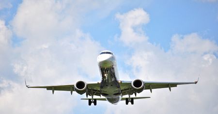 16-latek przeżył pięciogodzinny lot na kole samolotu