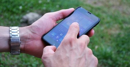 Elektronika z second handu. Czy warto kupować?