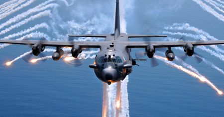 Samolot C-130 Gunship. Jedna z najpotężniejszych broni NATO