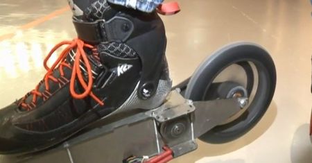 Elektryczne rolki z Rosji, które rozpędzają się do 90 km/h