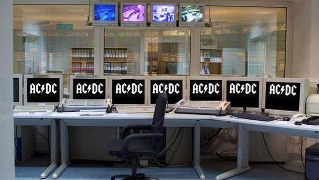 Iran zaatakowany przez AC/DC