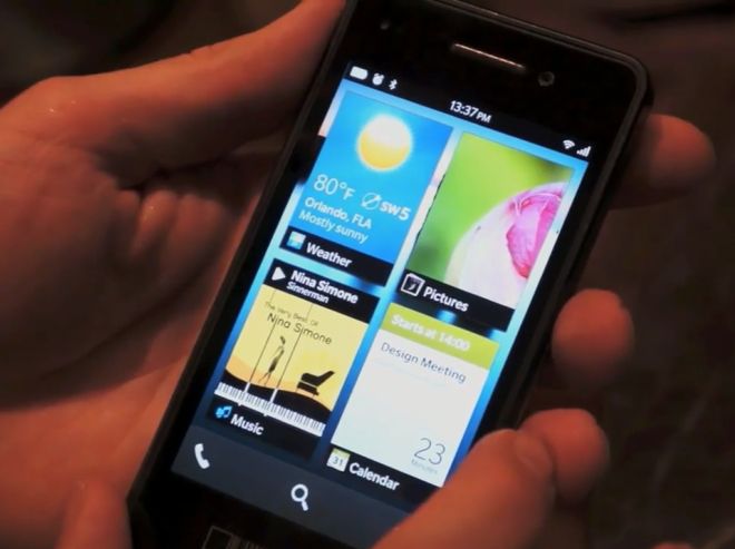 Pierwsze spojrzenie na BlackBerry OS 10