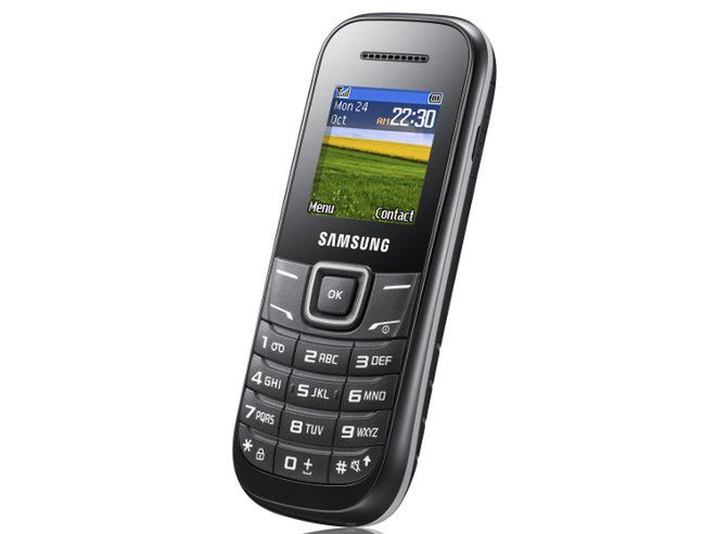 Bardzo prosty telefon: Samsung E1200