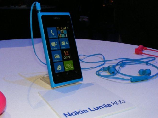 Francja: Nokia Lumia sprzedaje się jak ciepłe bułeczki