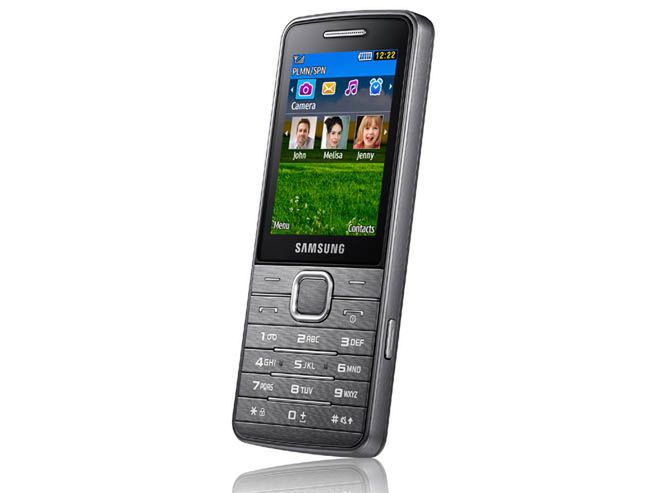 Nowa komórka Samsung S5610: 5 Mpx aparatu