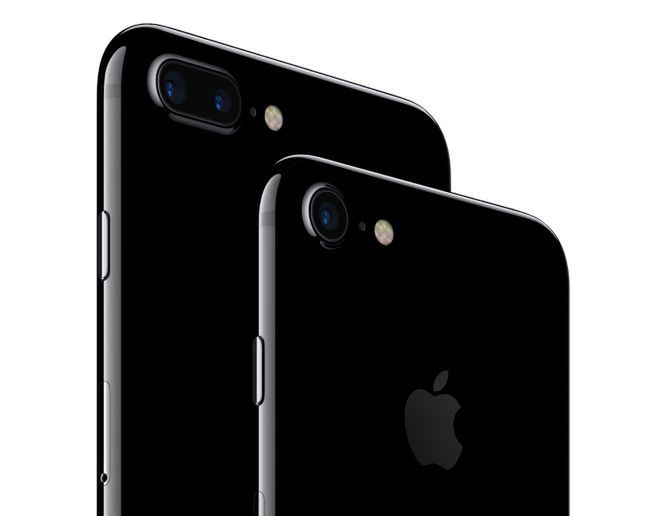 Ceny iPhone'a 7 i iPhone'a 7 Plus u polskich operatorów