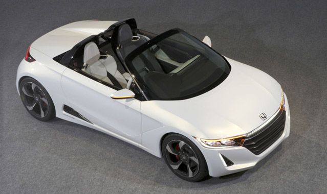 Honda S660 w sprzedaży w 2015 roku