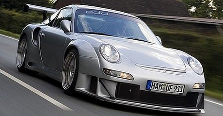 Szybki garbus z nową twarzą - Edo Porsche 997 GT2 R