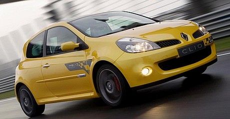 Młody gniewny - Clio Renault F1 Team R27