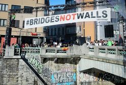 Setki Meksykanów demonstrowało przeciwko planom budowy muru na granicy z USA