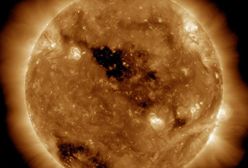 Strumień cząstek ze Słońca właśnie dotarł do Ziemi