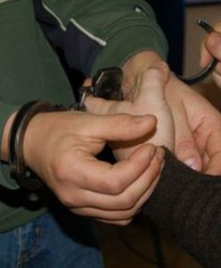 Policja zatrzymała nad morzem napastników, którzy w Poznaniu zaatakowali nożem przechodnia