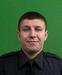 Komorowski odznaczył policjanta, który zginął podczas huraganu Sandy