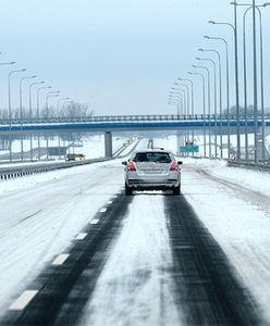 Synoptycy ostrzegają: ślisko i niebezpiecznie na drogach