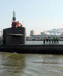 Kolizja amerykańskiego okrętu ze statkiem w Zatoce Perskiej