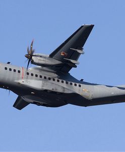 Wojskowy samolot CASA lądował awaryjnie na lotnisku w Balicach