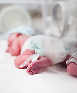 Noworodek w oknie życia w Radomiu. Trafił do szpitala