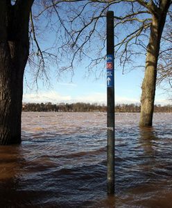 Wzrasta poziom Wisły w rejonie Wyszogrodu i Kępy Polskiej