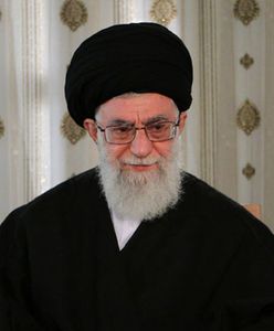 Iran: Ali Chamenei chce odpowiedzi na groźby Donalda Trumpa