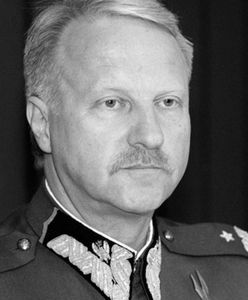 Gen. Sławomir Petelicki miał tylko jedną kulę. "Zaplanował swój krok"