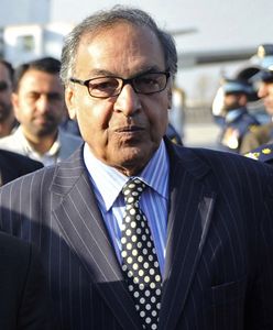 Pakistan: główny kandydat na premiera z nakazem aresztowania