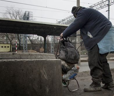 Gdańscy strażnicy miejscy uratowali mężczyznę, który spożył ponad 3 litry płynu do spryskiwaczy