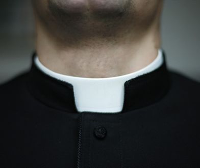 Sprawa ks. Wojciecha Gila. Prokuratura chce udostępnienia billingów i sms-ów