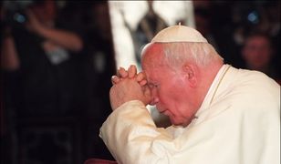 Teczki serdecznej pamięci o Janie Pawle II