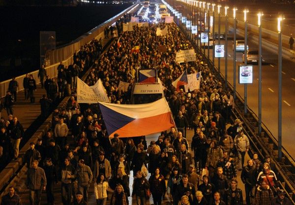 Rząd Czech dostał wotum zaufania